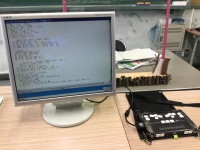 授業での点字ディスプレイの活用の様子