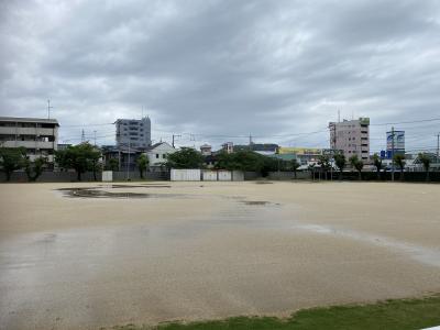 水浸しの運動場