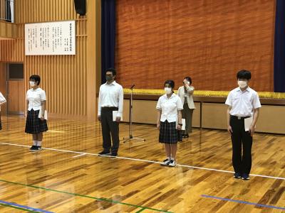新役員顔見せの様子 新役員顔見せの様子