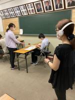 ラジオの取材で、録音中