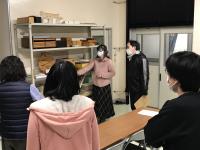 室内を把握する様子