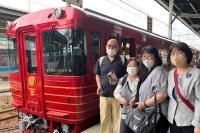 松山駅にて