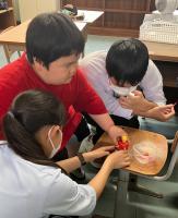 高等部の教室での交流